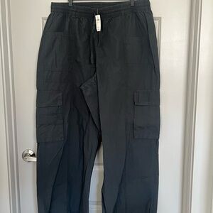 Aerie Women’s Dark Gray Cargo Pants